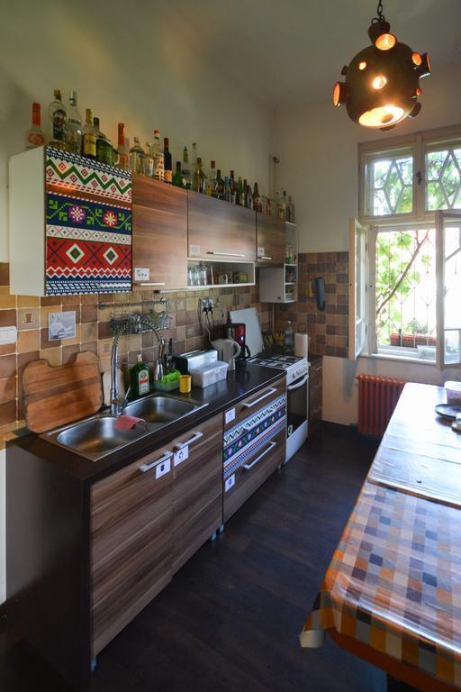 Hostel Costel Timişoara Eksteriør bilde