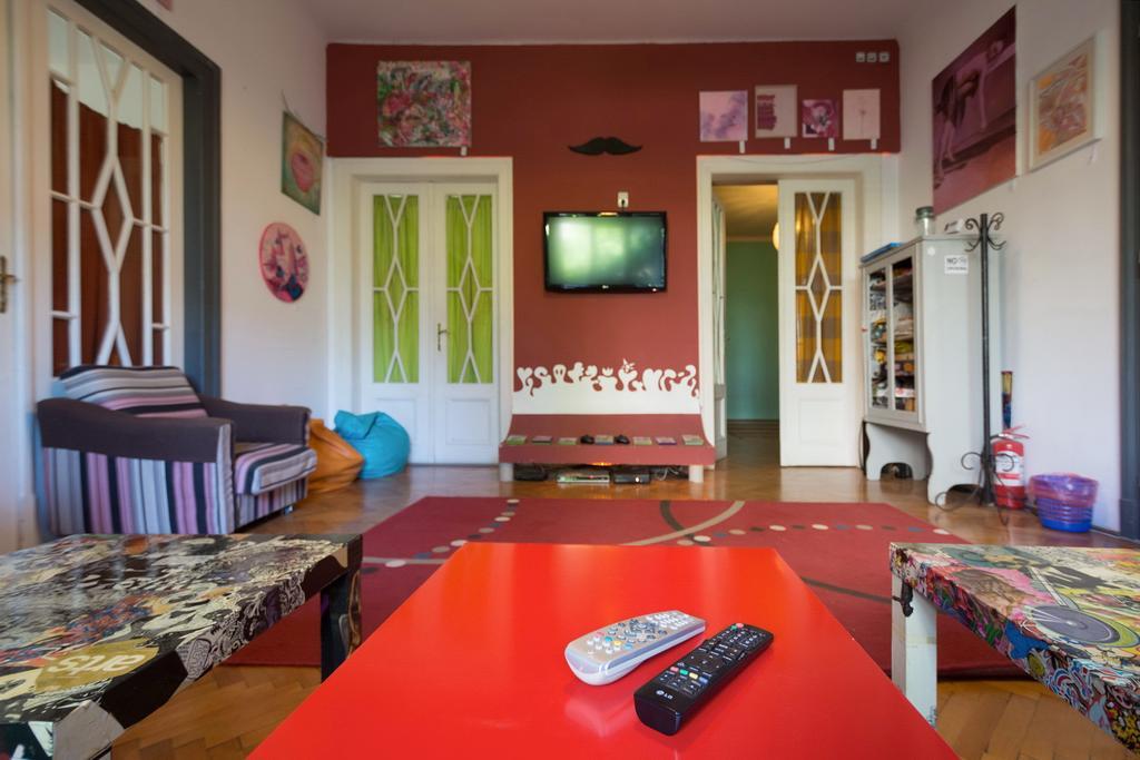 Hostel Costel Timişoara Eksteriør bilde